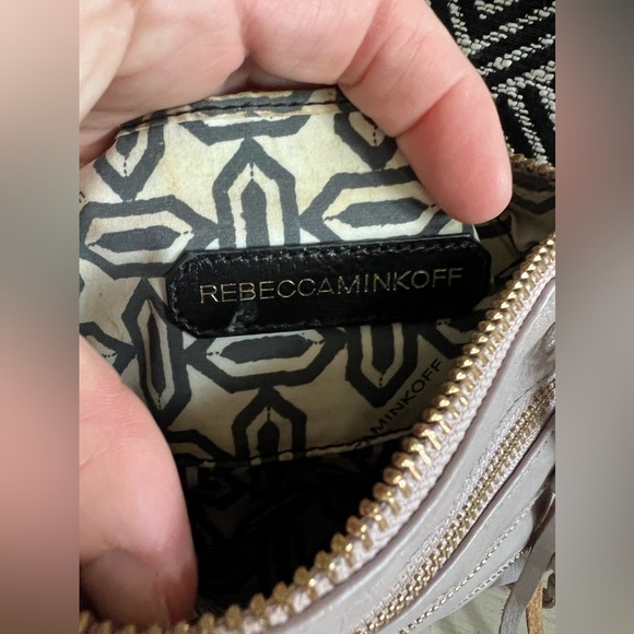 Lilac Rebecca Minkoff crossbody - Picture 7 of 10